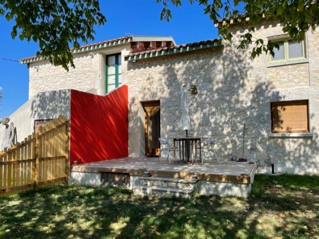 Hotel In The Heart Of Artists'S House Espiens Exterior foto